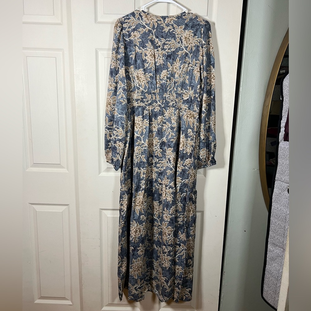 Floral Smocked Waist Long Sleeve Maxi Dress | Somerset-Style Fit | Blue & Cream - Picture 5 of 10